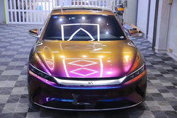Bestseller Super Glossy Stretch Car Wrap Vinylfolie Metallic Diamond Deep Space Chameleon Karosserie-Autoaufkleber